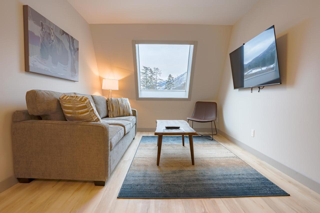 Basecamp Suites Banff Ngoại thất bức ảnh