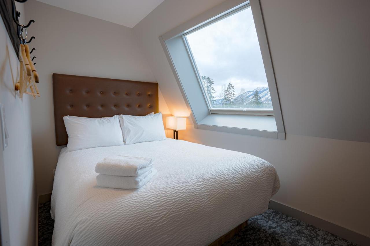 Basecamp Suites Banff Ngoại thất bức ảnh
